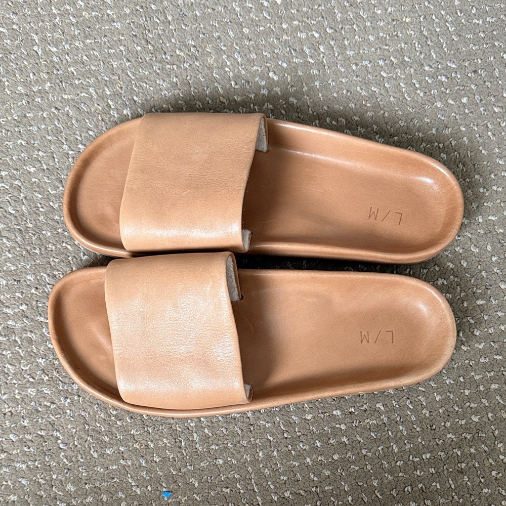 Lauren Manoogian leather slides sz 40 EU